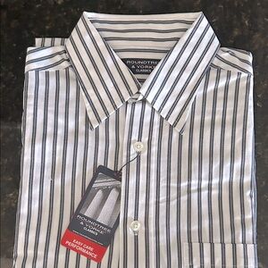 Roundtree & Yorke L/S navy/white striped shirt, easy care, wrinkle resistant M